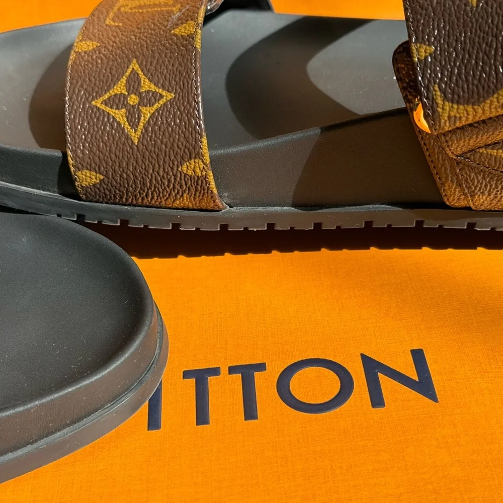 Louis Vuitton Bom Dia Flat Comfort Mules - Picture 12 of 15